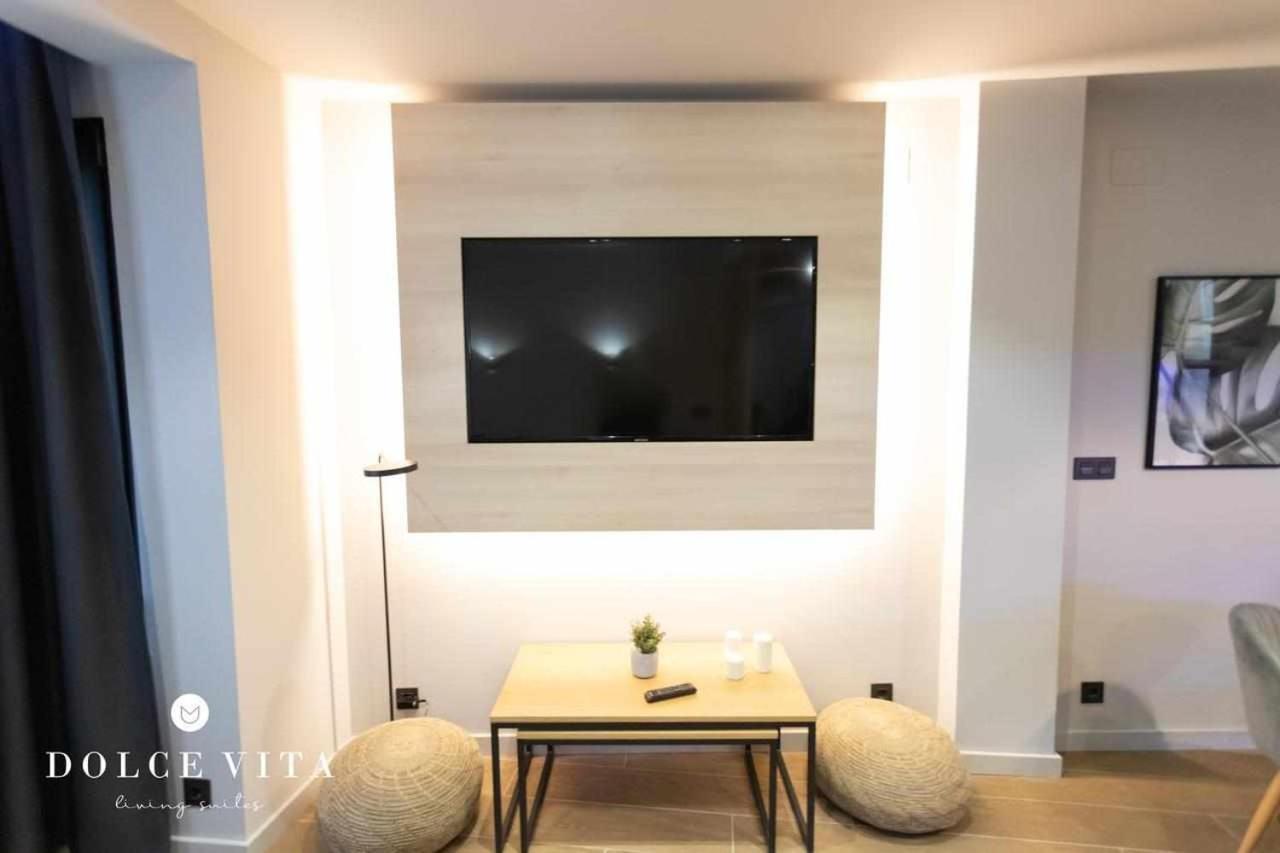 Apartamento Roma Living Suite En Vila Real ภายนอก รูปภาพ